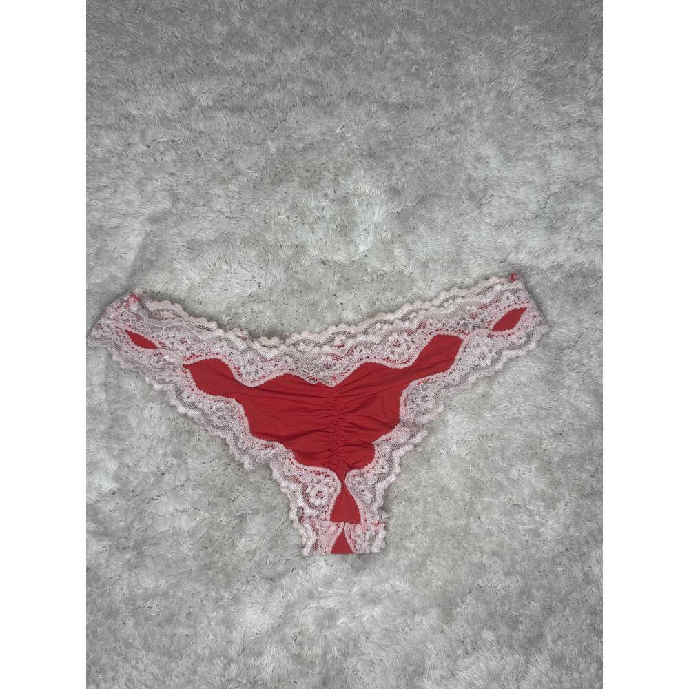NWOT 2014 Victoria's Secret Red White Floral Lace Cheekini Petit Bikini XS - Picture 2 of 5